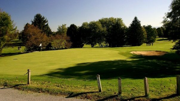 cart path next to green